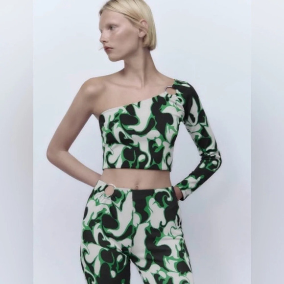 Zara JACQUARD Asymmetrical Long Sleeve Top Size Small - Picture 3 of 14